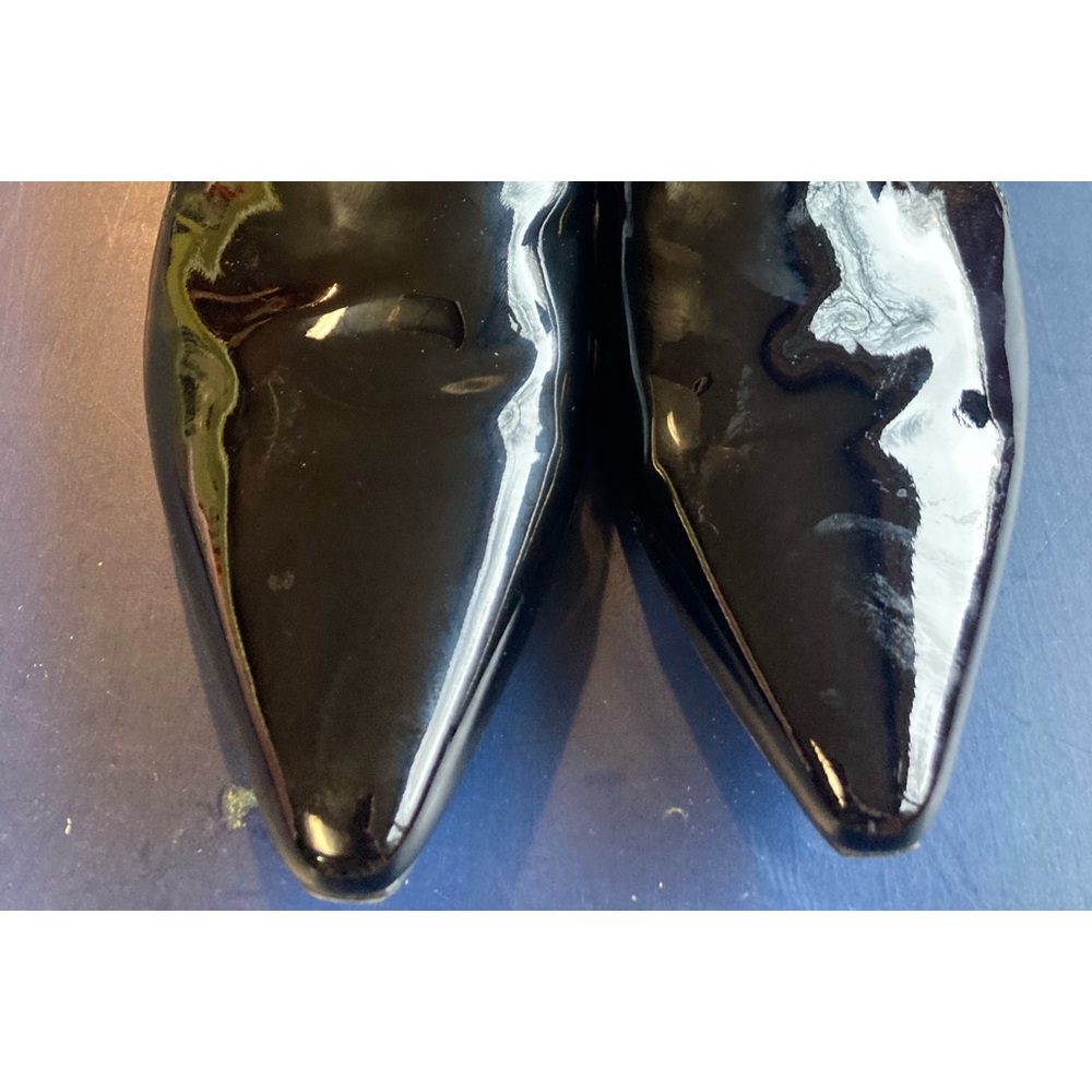 Calvin Klein women’s size 9 black patent leather shoes